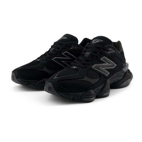 9060 Nero | Castlerock