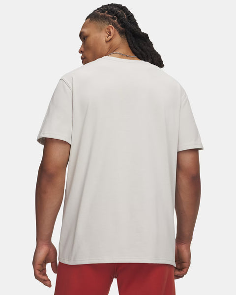 UA M Logo EMB T-shirt pesante a maniche corte Summit White | bianco sporco